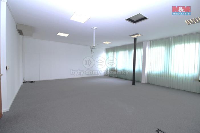 Pronájem kanceláře, Praha - Strašnice, Pod kapličkou, 695 m2