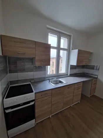 Pronájem bytu 2+kk, Teplice, Mostecká, 56 m2