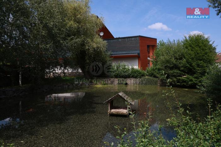 Prodej obchodního prostoru, Okrouhlo, 1076 m2