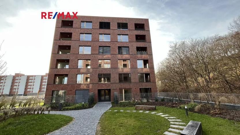 Pronájem bytu 2+kk, Praha - Dejvice, Pod Juliskou, 60 m2