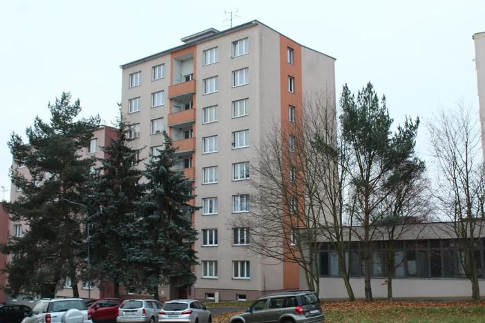 Pronájem bytu 2+1, Karlovy Vary, Plešivecká, 51 m2