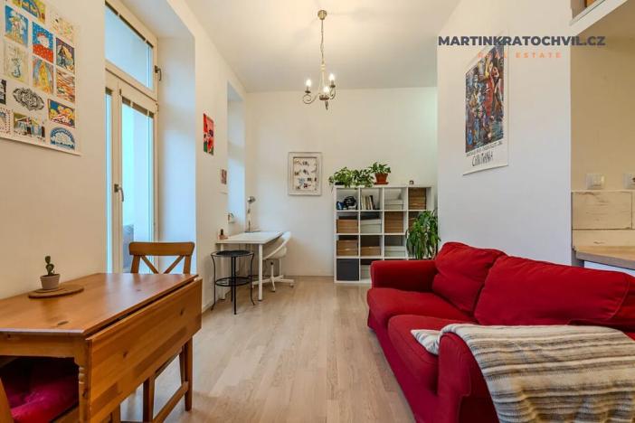 Prodej bytu 1+kk, Praha - Bubeneč, Korunovační, 52 m2