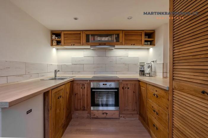 Prodej bytu 1+kk, Praha - Bubeneč, Korunovační, 52 m2