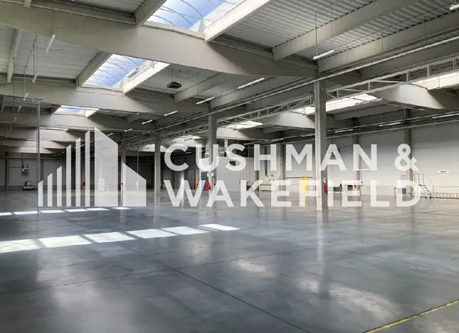 Prodej skladu, Milovice, Topolová, 7445 m2