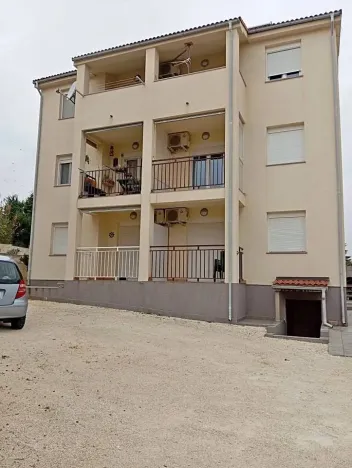 Prodej bytu 3+kk, Ližnjan, Chorvatsko, 45 m2