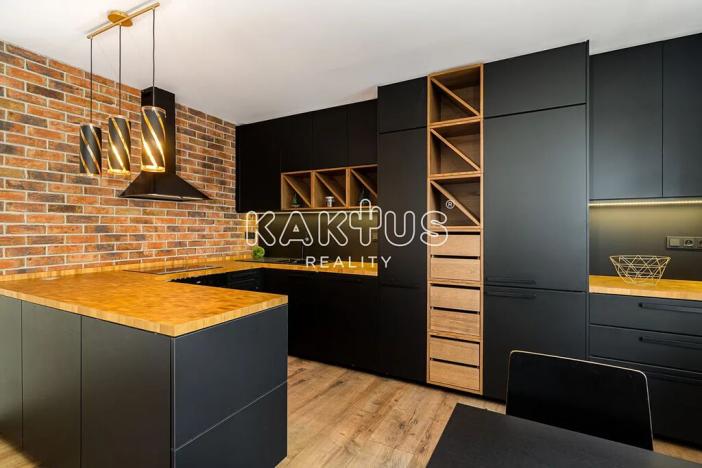 Pronájem bytu 2+kk, Ostrava, Matěje Kopeckého, 56 m2