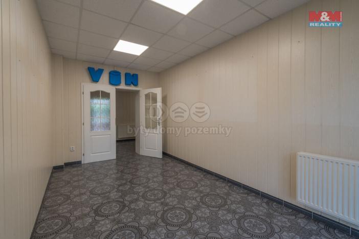 Pronájem kanceláře, Třanovice, 550 m2