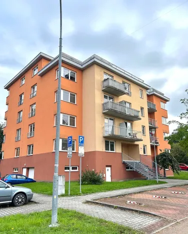 Pronájem bytu 2+kk, Plzeň, Květná, 43 m2