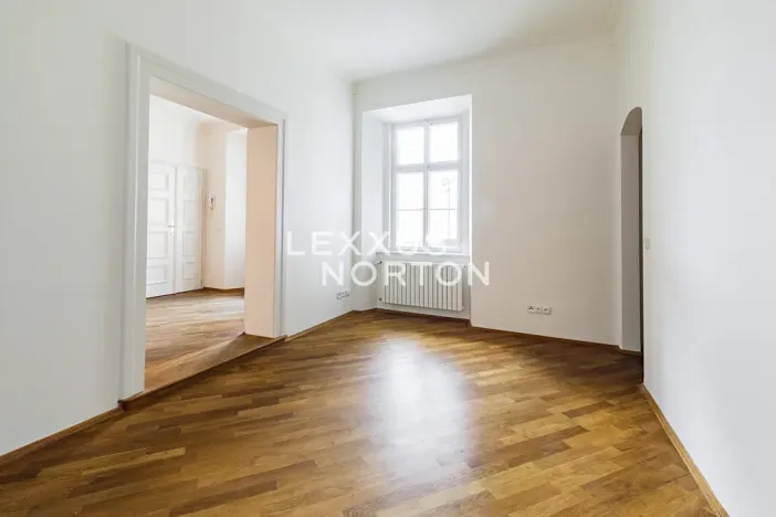 Pronájem bytu 4+1, Praha - Malá Strana, Vlašská, 170 m2