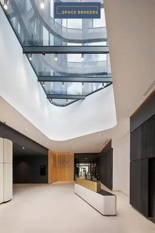 Pronájem kanceláře, Praha - Strašnice, Vinohradská, 1850 m2