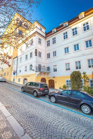 Prodej bytu 4+kk, Praha - Hradčany, Úvoz, 125 m2