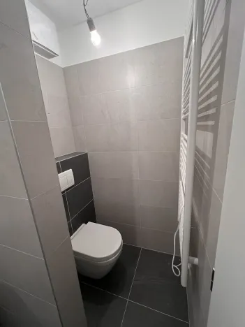 Pronájem bytu 1+kk, Znojmo, Třešňová, 21 m2