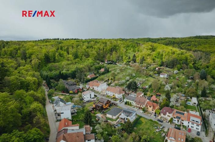 Prodej pozemku pro bydlení, Brno, Akátová, 1548 m2