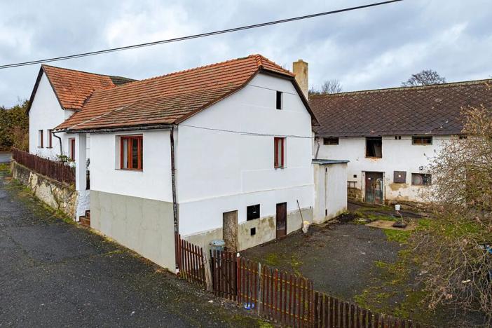 Prodej rodinného domu, Buš, 104 m2