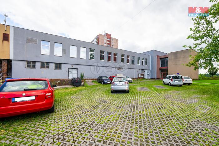 Prodej obchodního prostoru, Český Těšín, Kysucká, 1500 m2