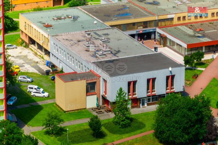 Prodej obchodního prostoru, Český Těšín, Kysucká, 1500 m2