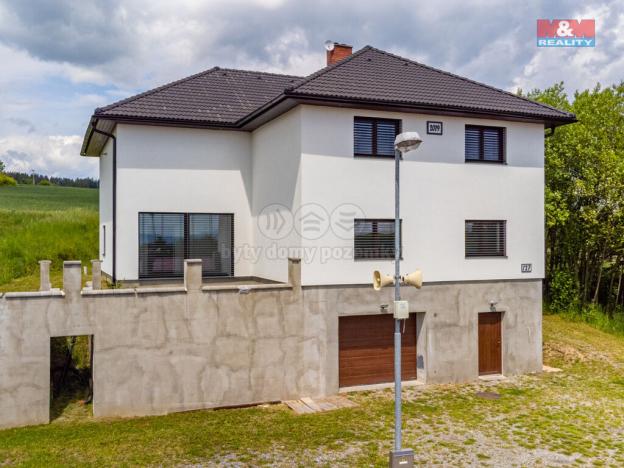 Prodej rodinného domu, Neustupov, 450 m2