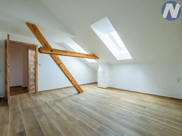 Prodej bytu 3+kk, Chroboly, 120 m2