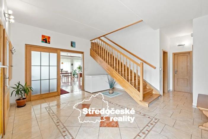 Prodej rodinného domu, Bašť, Do Polí, 290 m2