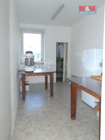 Pronájem obchodního prostoru, Ostrava - Mariánské Hory, 28. října, 80 m2