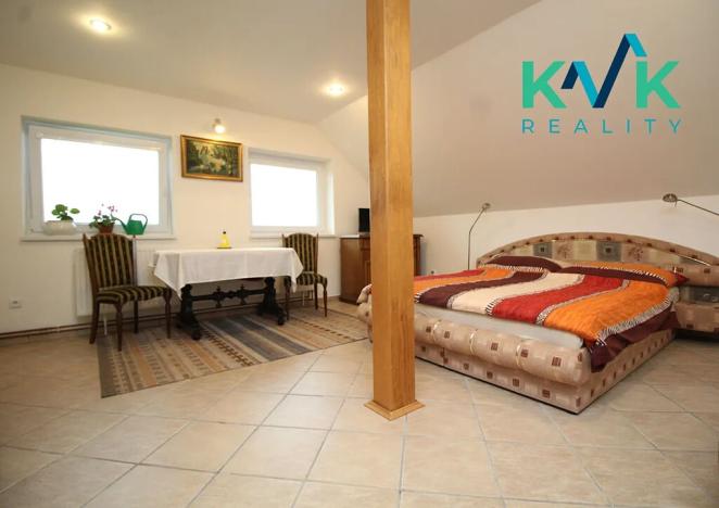 Prodej rodinného domu, Tři Sekery, 240 m2