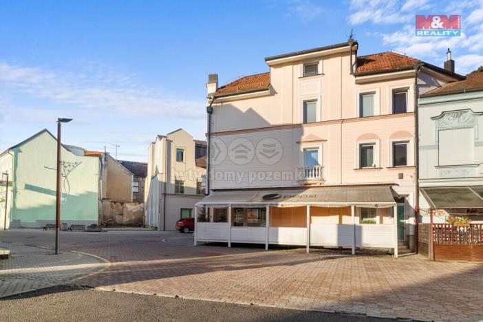 Prodej obchodního prostoru, Kladno, Váňova, 132 m2