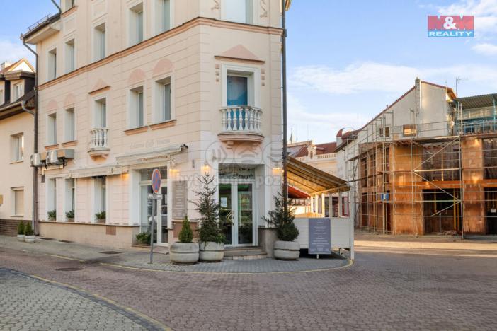 Prodej obchodního prostoru, Kladno, Váňova, 132 m2