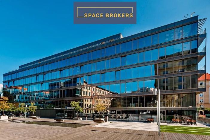 Pronájem kanceláře, Praha - Holešovice, Jankovcova, 560 m2