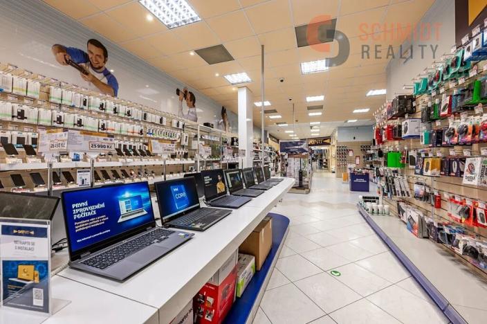 Pronájem obchodního prostoru, Hodonín, Národní třída, 506 m2