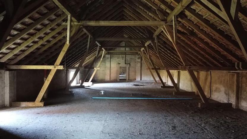 Prodej výrobních prostor, Kramolín, 2332 m2