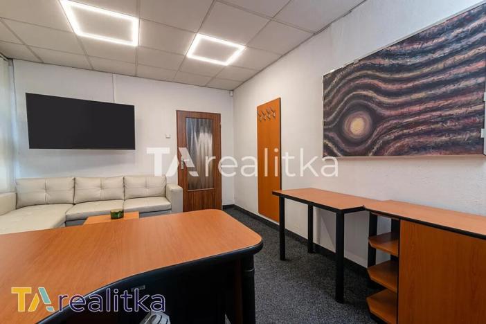 Pronájem skladu, Dětmarovice, 657 m2