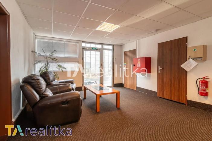 Pronájem skladu, Dětmarovice, 657 m2