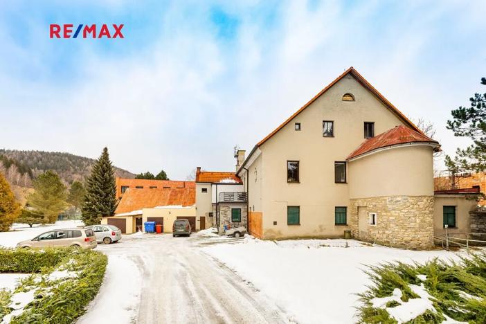 Prodej ubytování, Lipová-lázně, 1970 m2