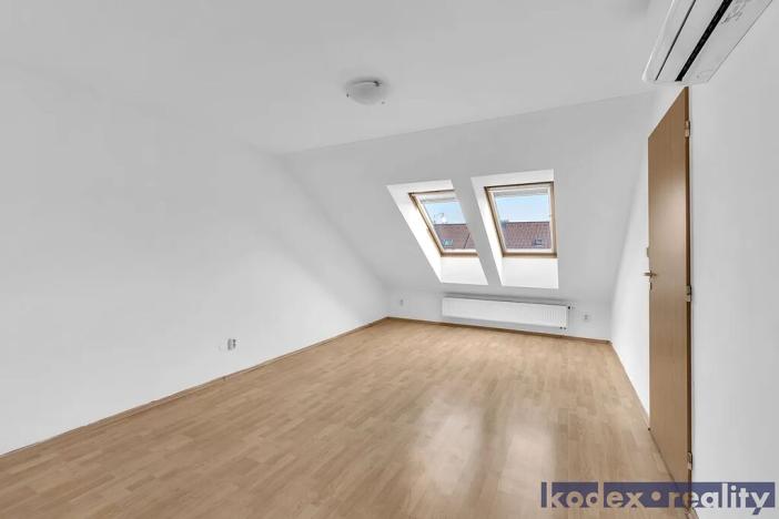 Prodej bytu 3+kk, Hradec Králové, Průmyslová, 119 m2