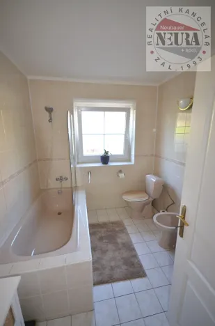 Prodej rodinného domu, Praha - Kbely, Svijanská, 350 m2