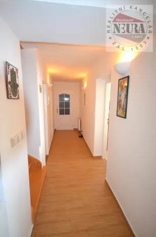 Prodej rodinného domu, Praha - Kbely, Svijanská, 350 m2