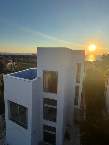 Prodej rodinného domu, Wildendürnbach, Rakousko, 166 m2