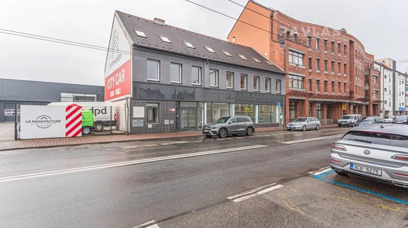 Pronájem kanceláře, České Budějovice, Rudolfovská tř., 170 m2