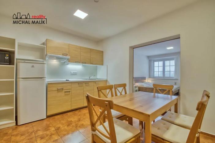 Prodej ubytování, Staré Město, 417 m2