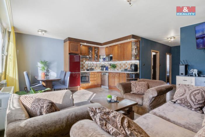 Prodej bytu 3+kk, Průhonice, Na Sídlišti III, 67 m2