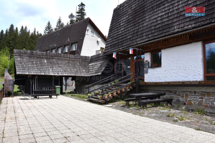 Prodej ubytování, Bílá, 900 m2