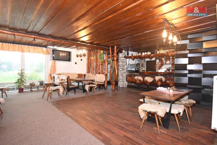 Prodej ubytování, Bílá, 900 m2