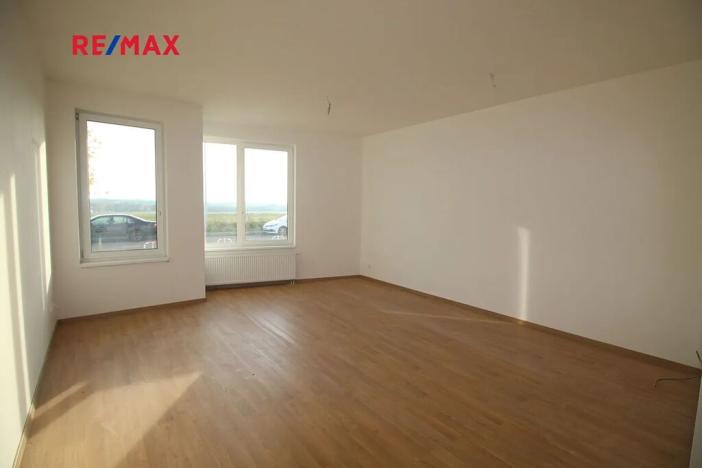 Prodej kanceláře, Praha - Dolní Počernice, Černodolská, 39 m2
