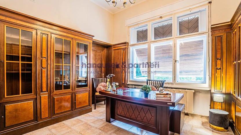 Prodej vily, Skuhrov nad Bělou, 658 m2