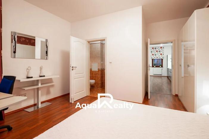 Prodej bytu 3+1, Karlovy Vary, Zámecký vrch, 99 m2