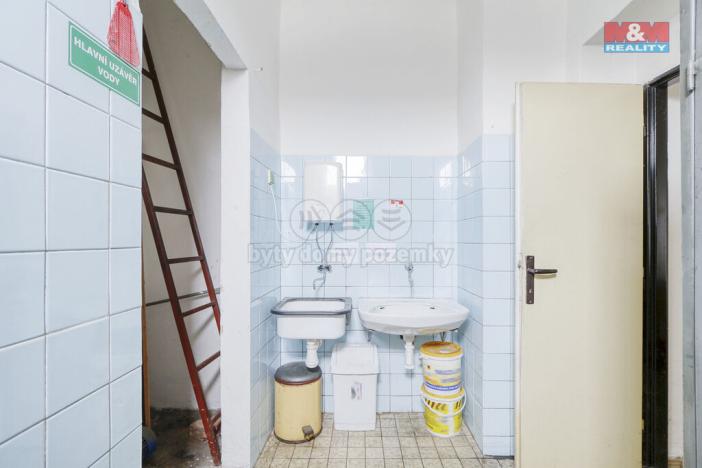 Prodej obchodního prostoru, Žinkovy - Březí, 115 m2