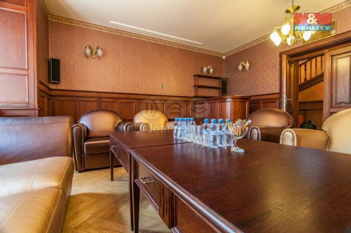 Prodej kanceláře, Praha - Smíchov, Kartouzská, 664 m2