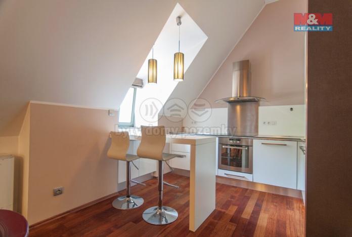 Prodej kanceláře, Praha - Smíchov, Kartouzská, 664 m2