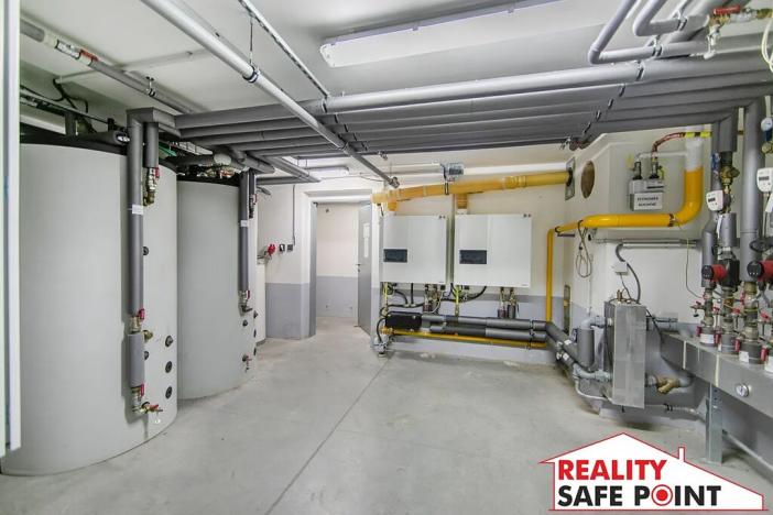 Prodej ubytování, Dobřany, Lipová, 820 m2