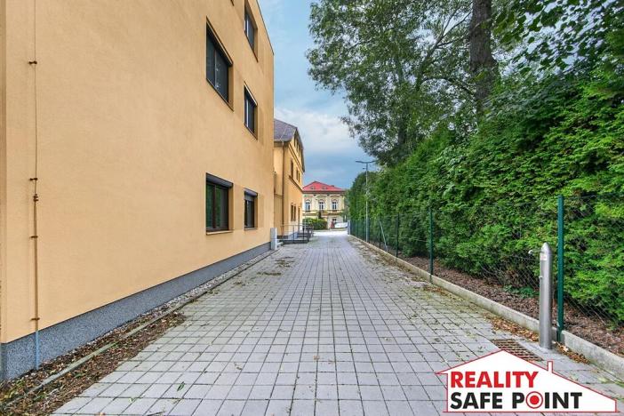 Prodej ubytování, Dobřany, Lipová, 820 m2